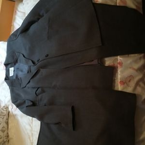 LeSuit three piece suit size 16P